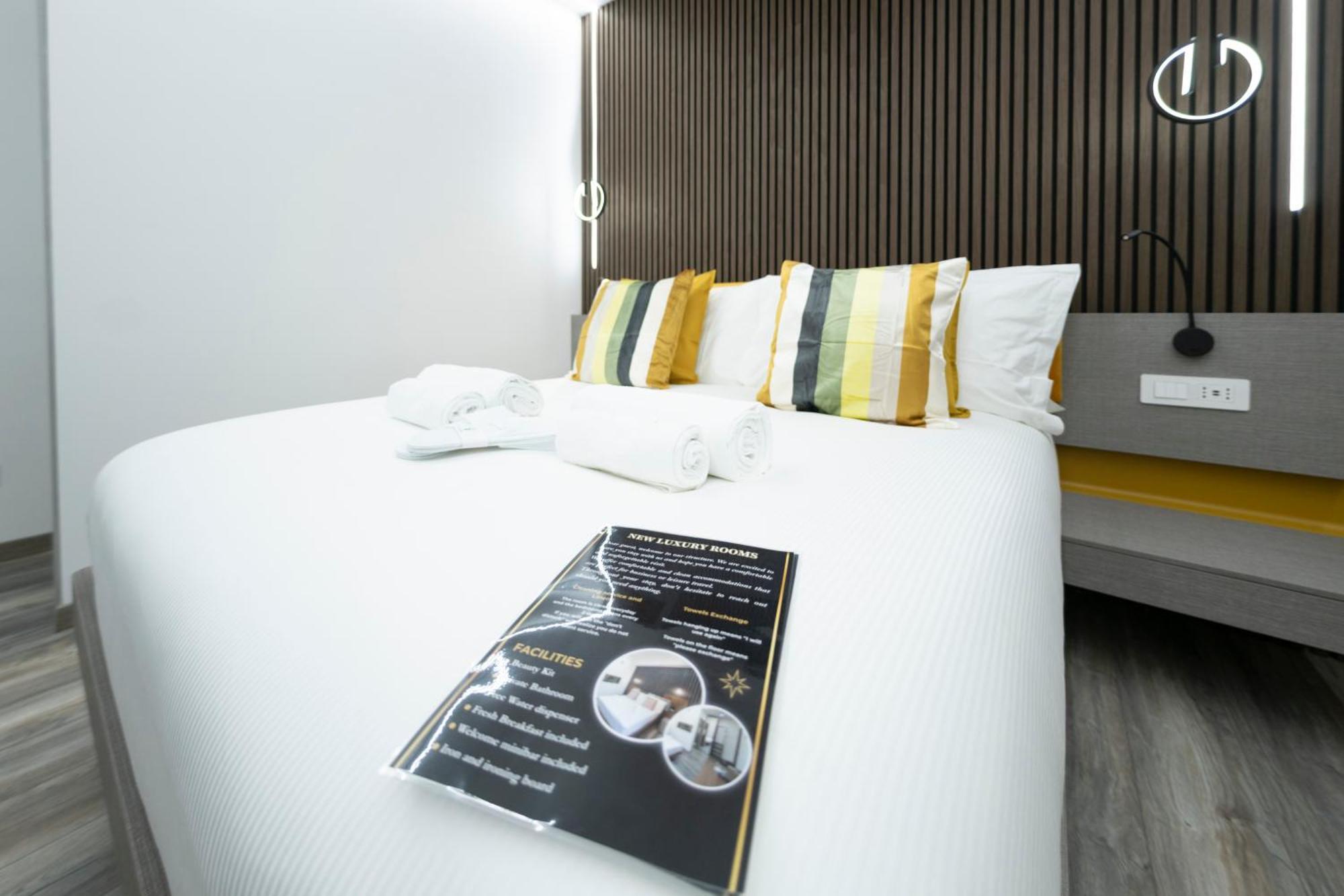 New Luxury Rooms Róma Kültér fotó