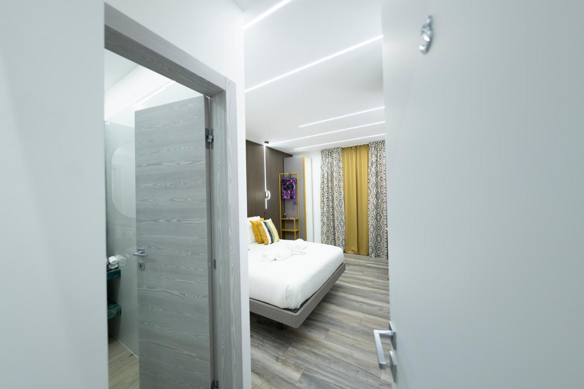 New Luxury Rooms Róma Kültér fotó